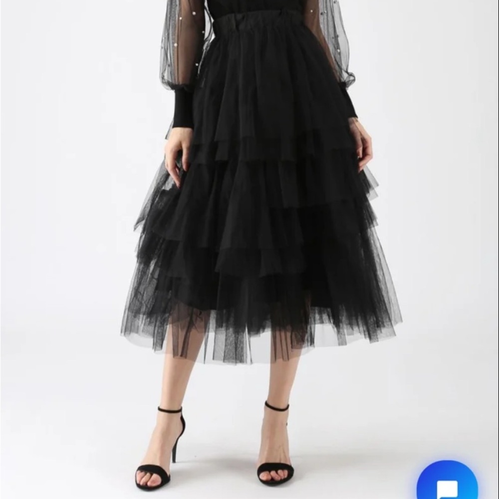 NWT Chicwish Love Me More Layered Tulle Skirt - XS/S